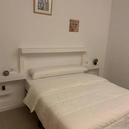 Πανσιόν Portal De Elche